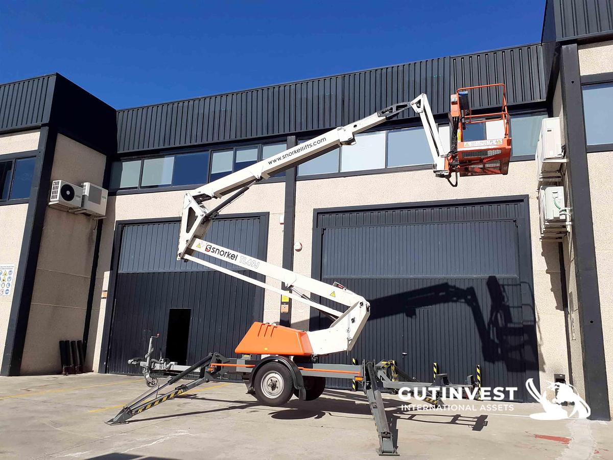 Used 1 - Towable Boom Lift