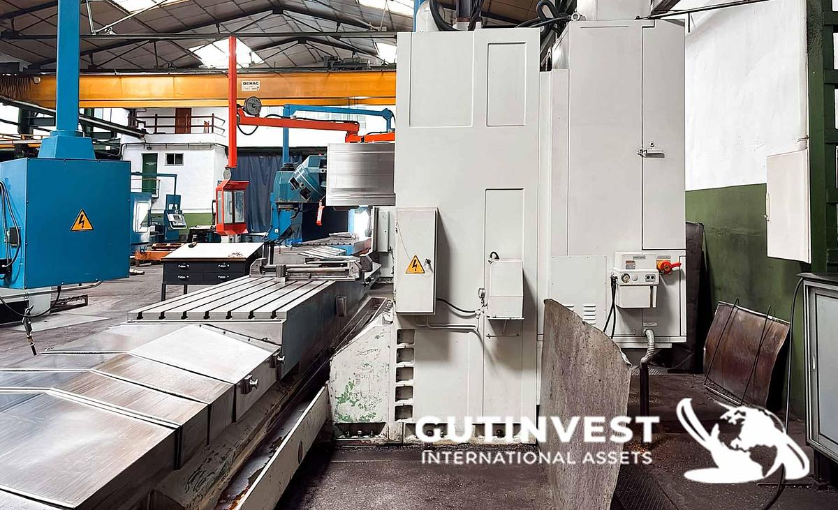 Used 1 - CNC Milling Machine