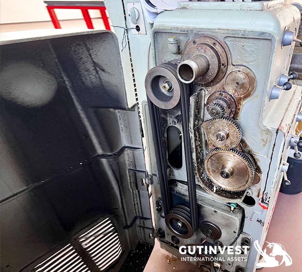 Used 1 - Parallel lathe