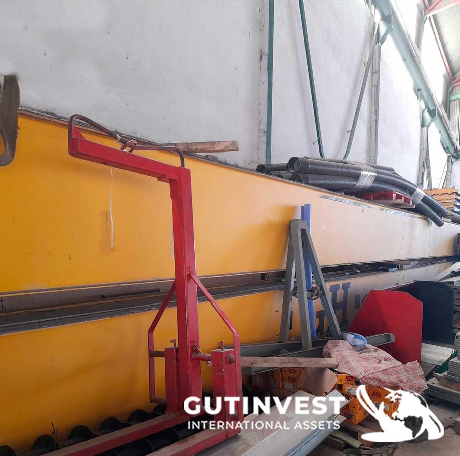Used Double-girder overhead crane - 5 Tn