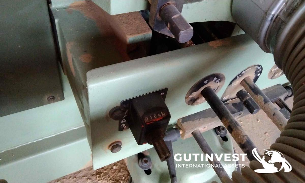 Used 1 - 4-sided moulding machine