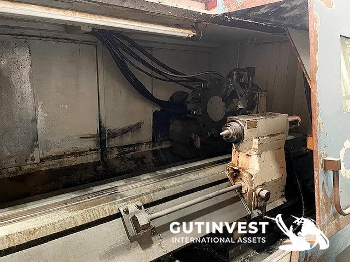 Usado 1 - Torno horizontal CNC