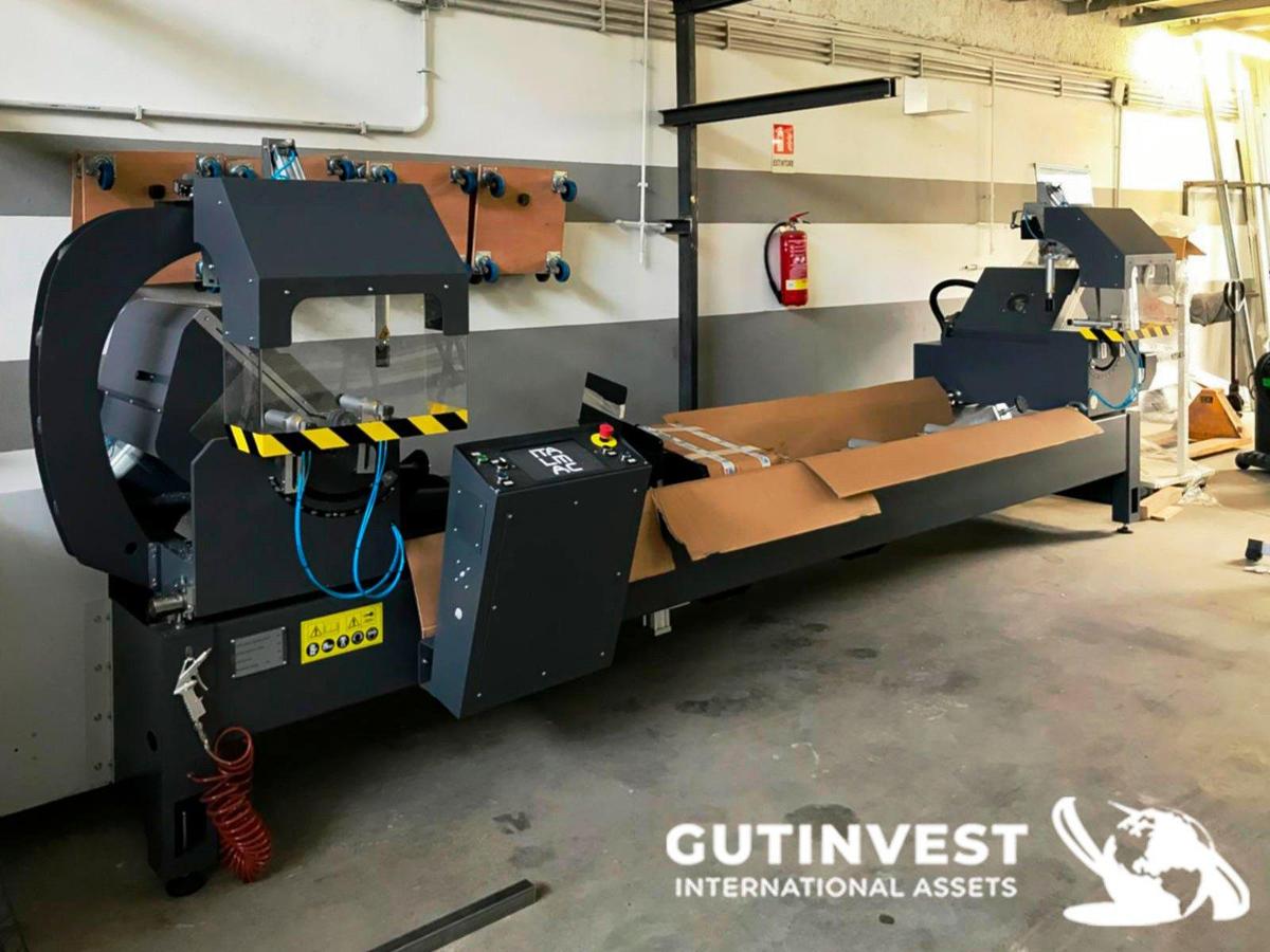 Usado Tronzadora doble cabezal cnc