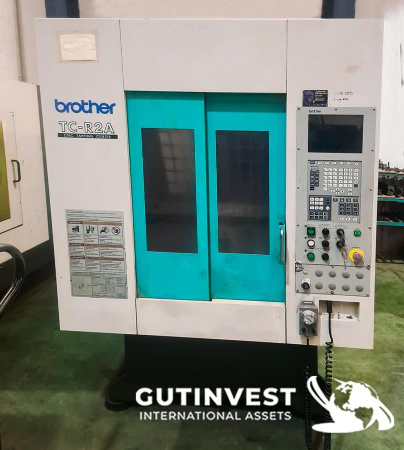 Usado 1 - Centro de mecanizado vertical CNC - 3 ejes