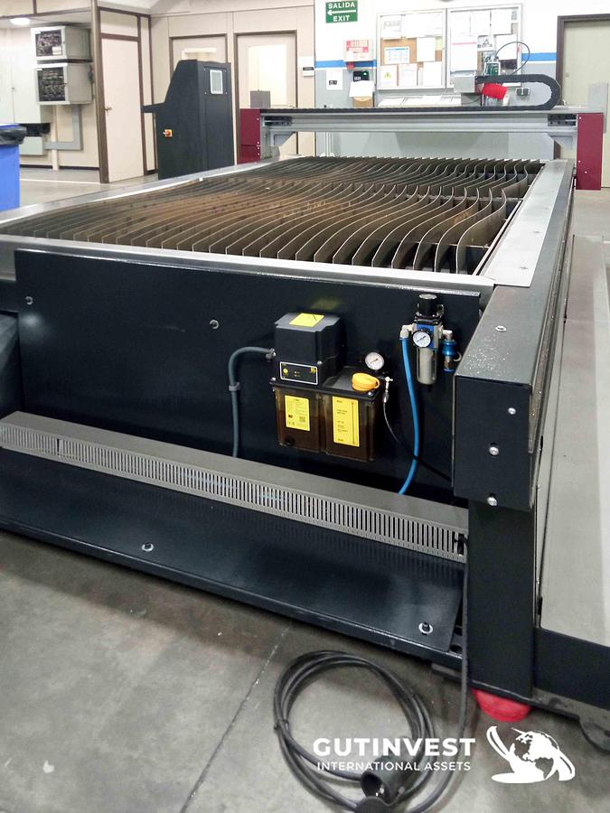 Used 1 - Fiber laser cutting machine for sheet metal coil