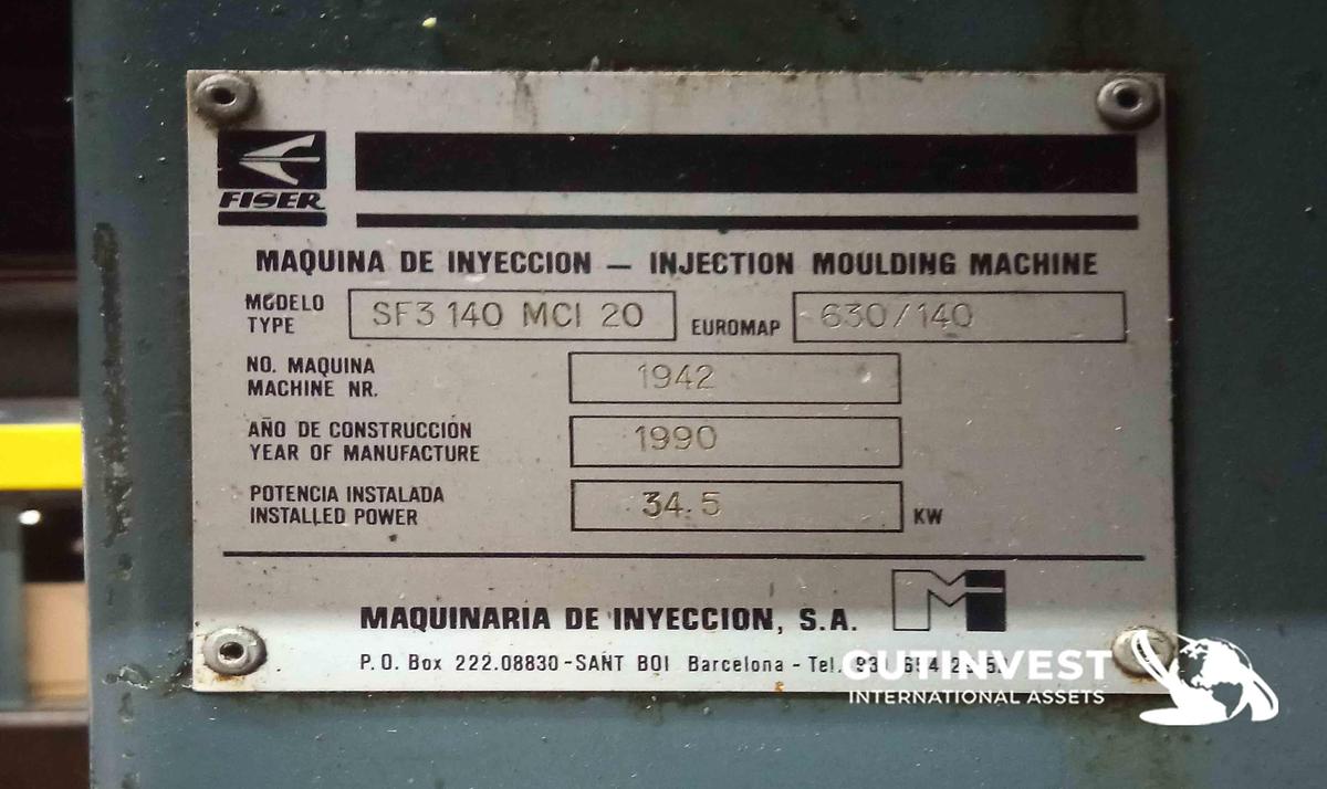 Usado 8 - Inyectora de plástico 140Tn