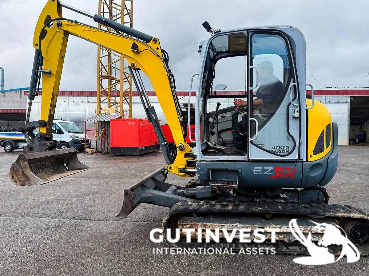Usado 1 - Mini excavadora de orugas goma