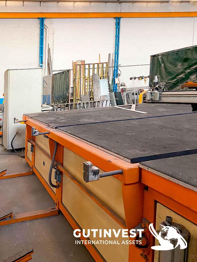 Usado 2 - Mesa de corte para vidrio laminado