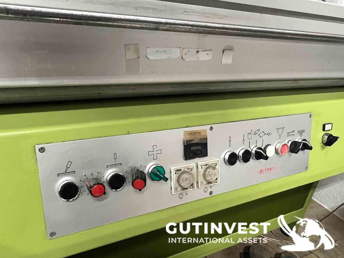 Used 1 - Screen printing machine