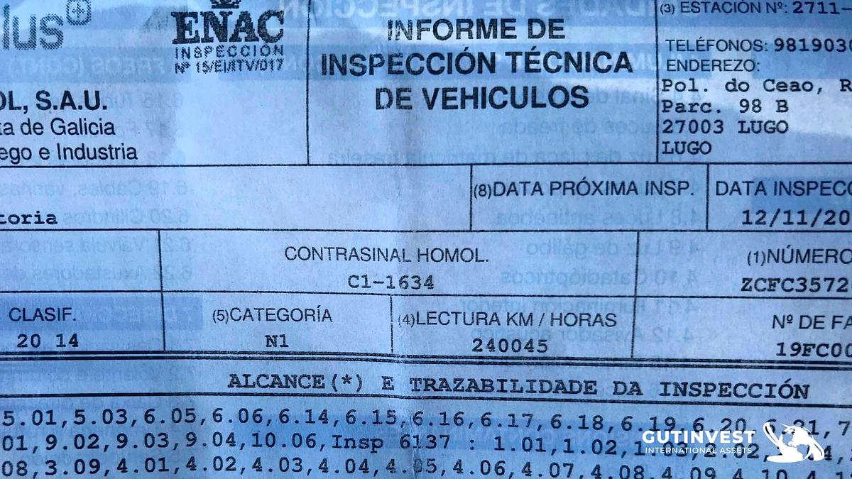 Usado 1 - Camión furgón con lona deslizable