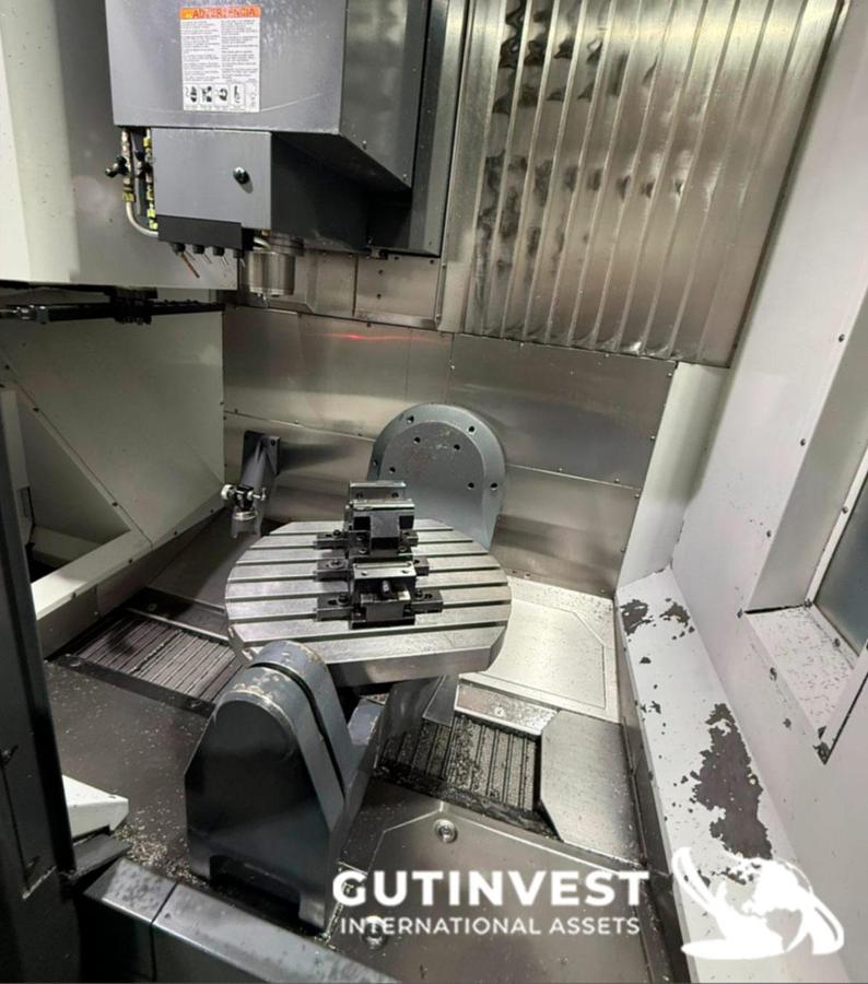 Used 5-Axis CNC Machining Center