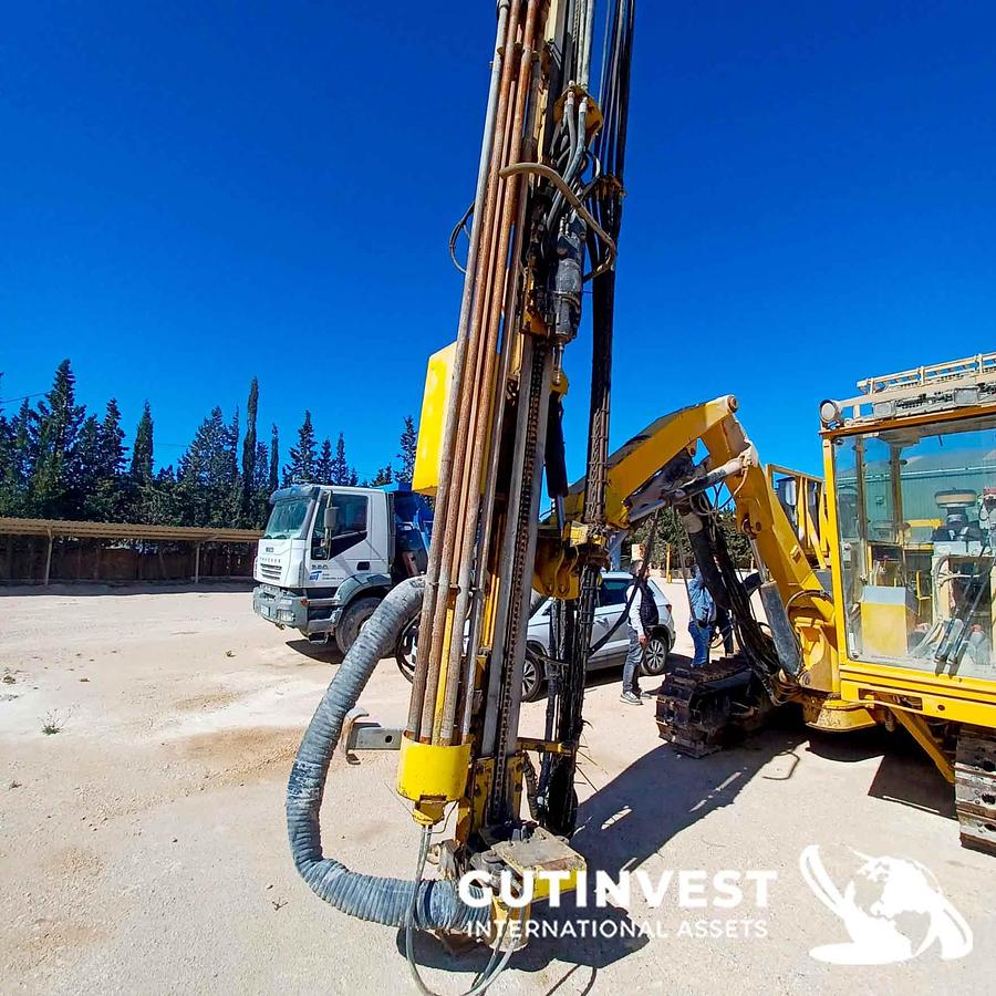 Used 1 - Drilling machine