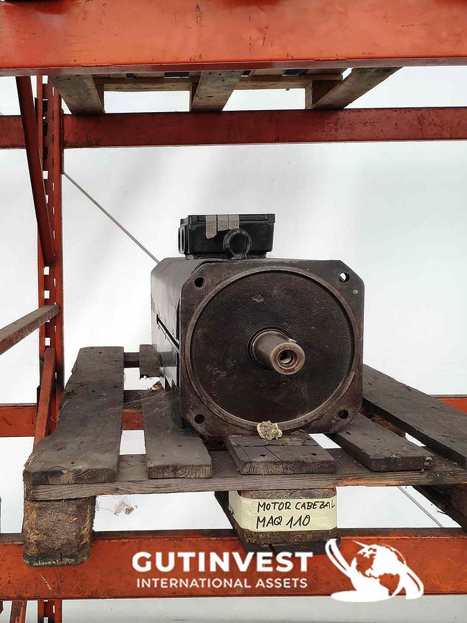 Usado 1 - Fresadora CNC universal de bancada fija - 4 metros.