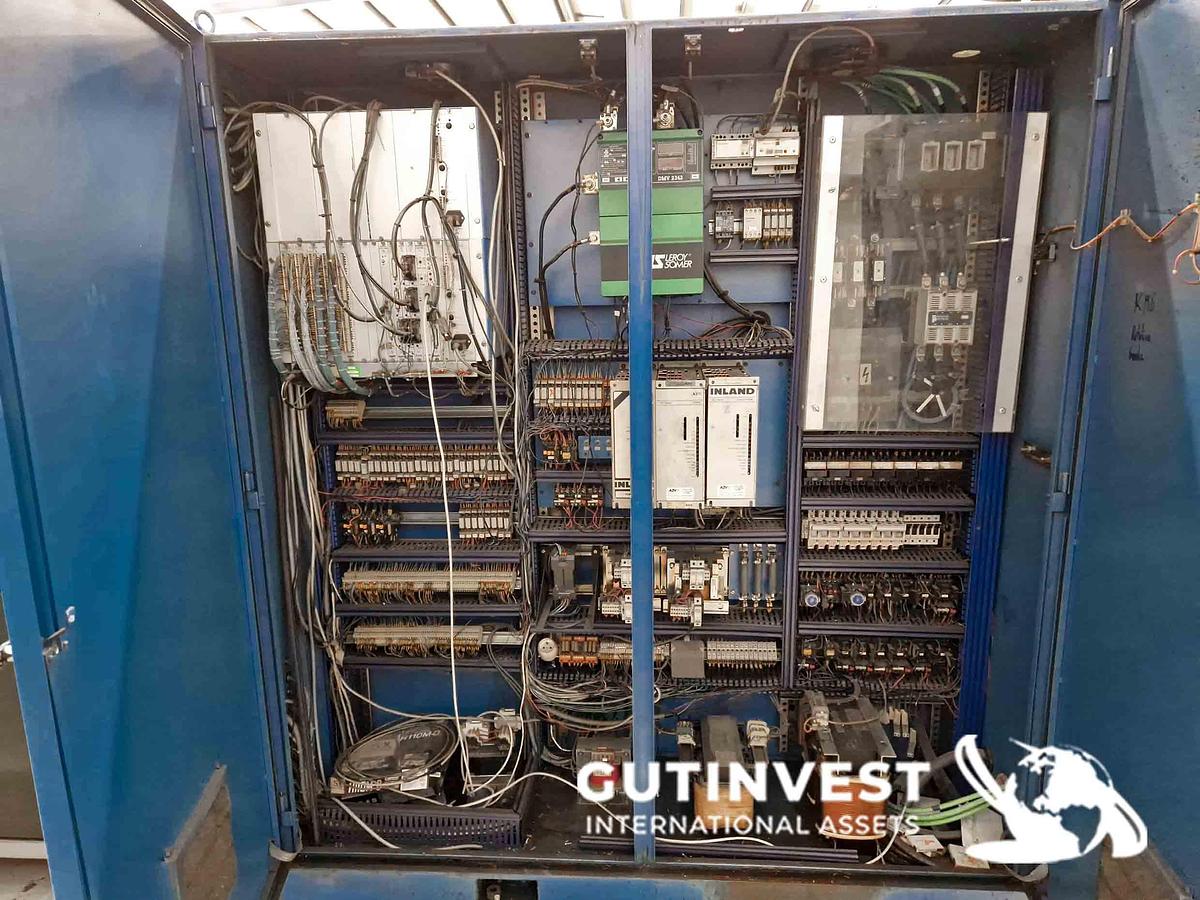 Used 1 - CNC lathe - 4 meters