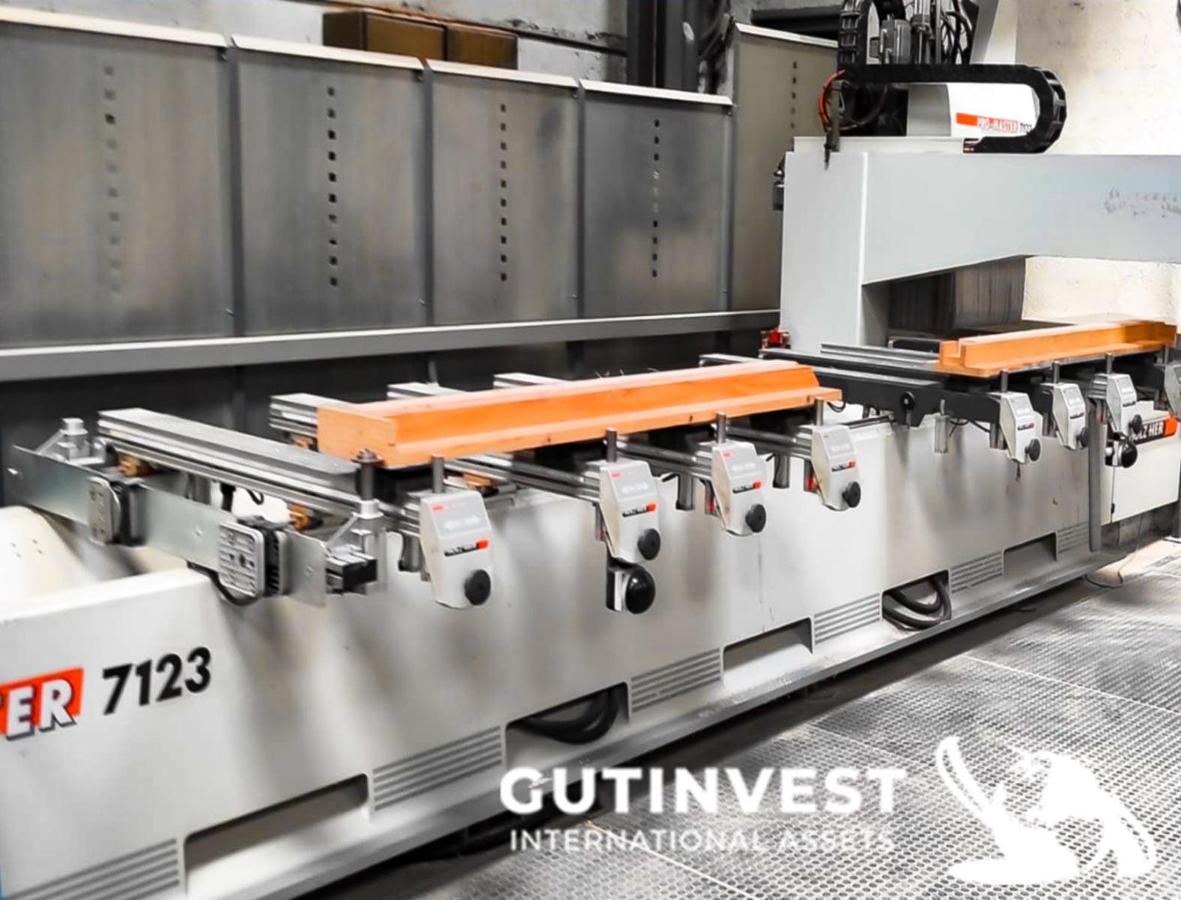 Used CNC machining center for wood