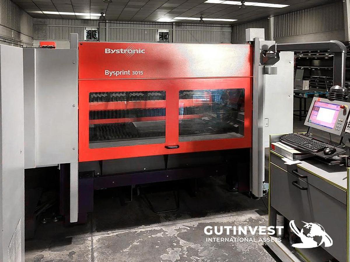 Used 1 - CO2 laser cutting machine - 2.2kW