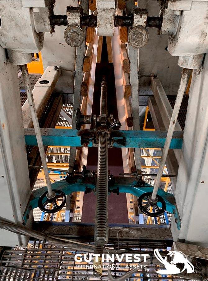 Usado 1 - Línea de extrusión de plástico