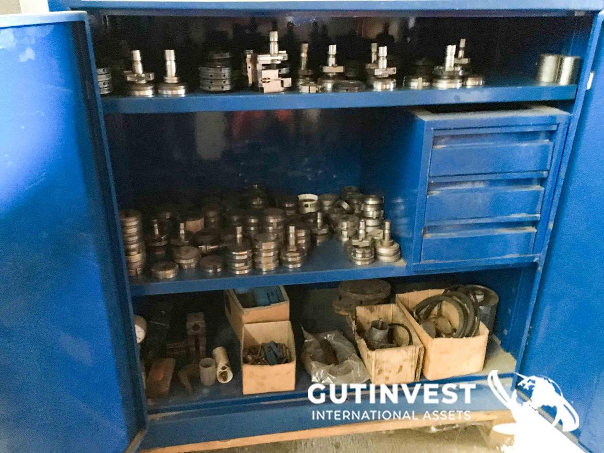 Used 1 - CNC punching machine