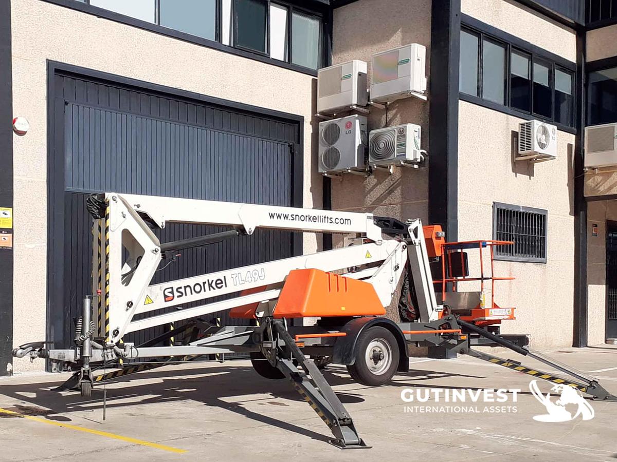 Used 1 - Towable Boom Lift