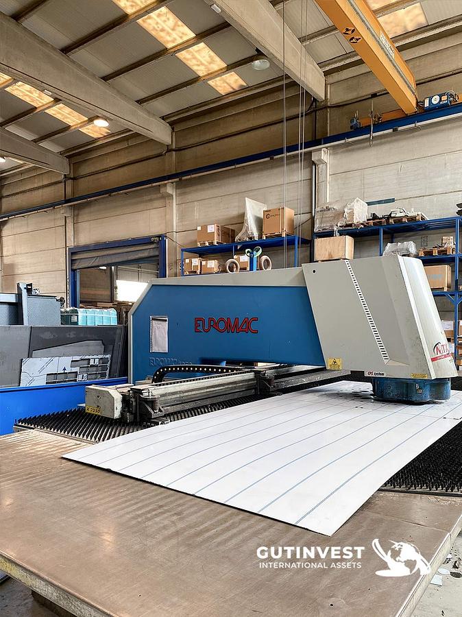 Usado 1 - Punzonadora CNC
