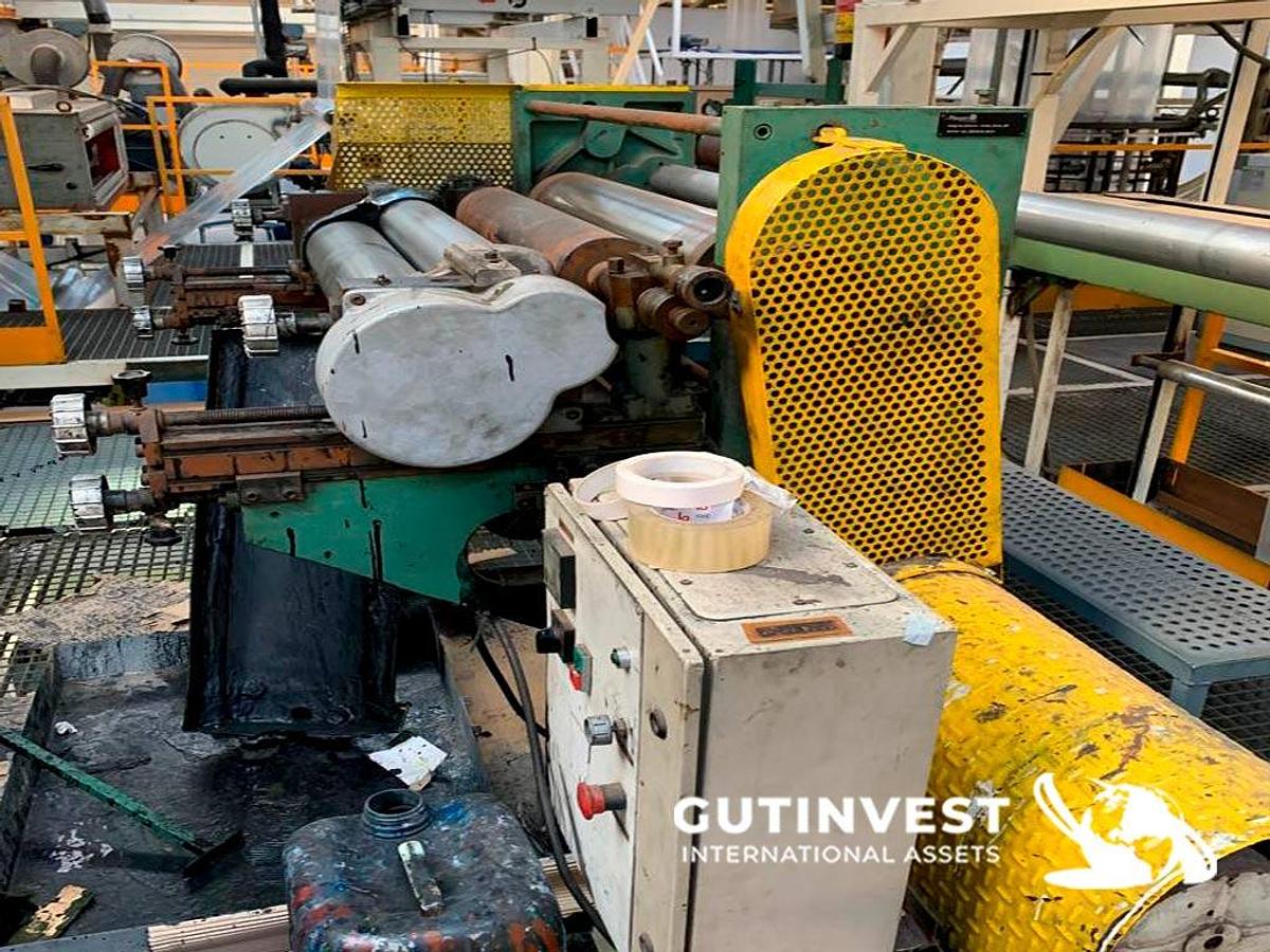 Usado 1 - Línea de extrusión de plástico