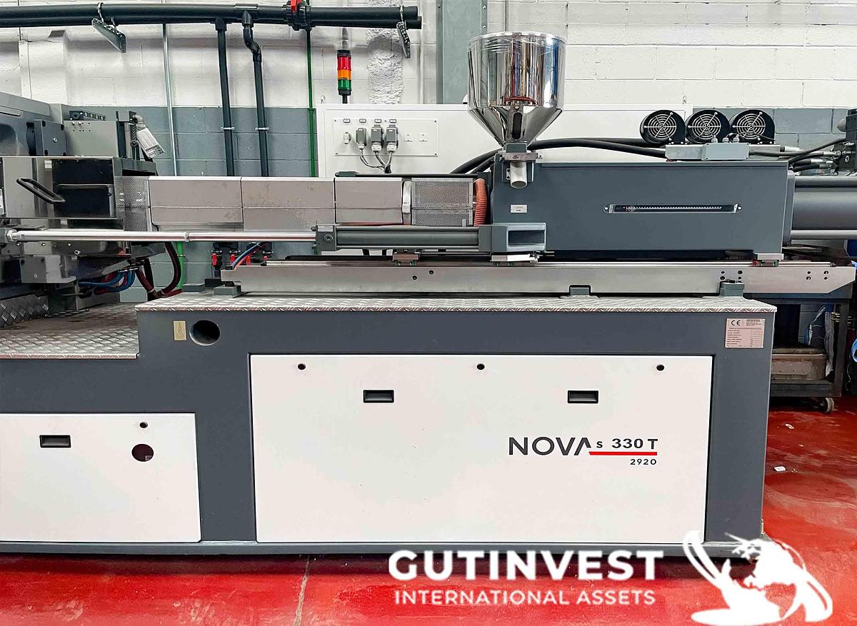 Used Plastic Injection molding Machine - 330Tn