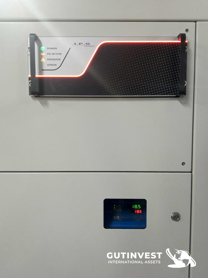 Used 1 - Fiber laser cutting machine for sheet metal - 2kW