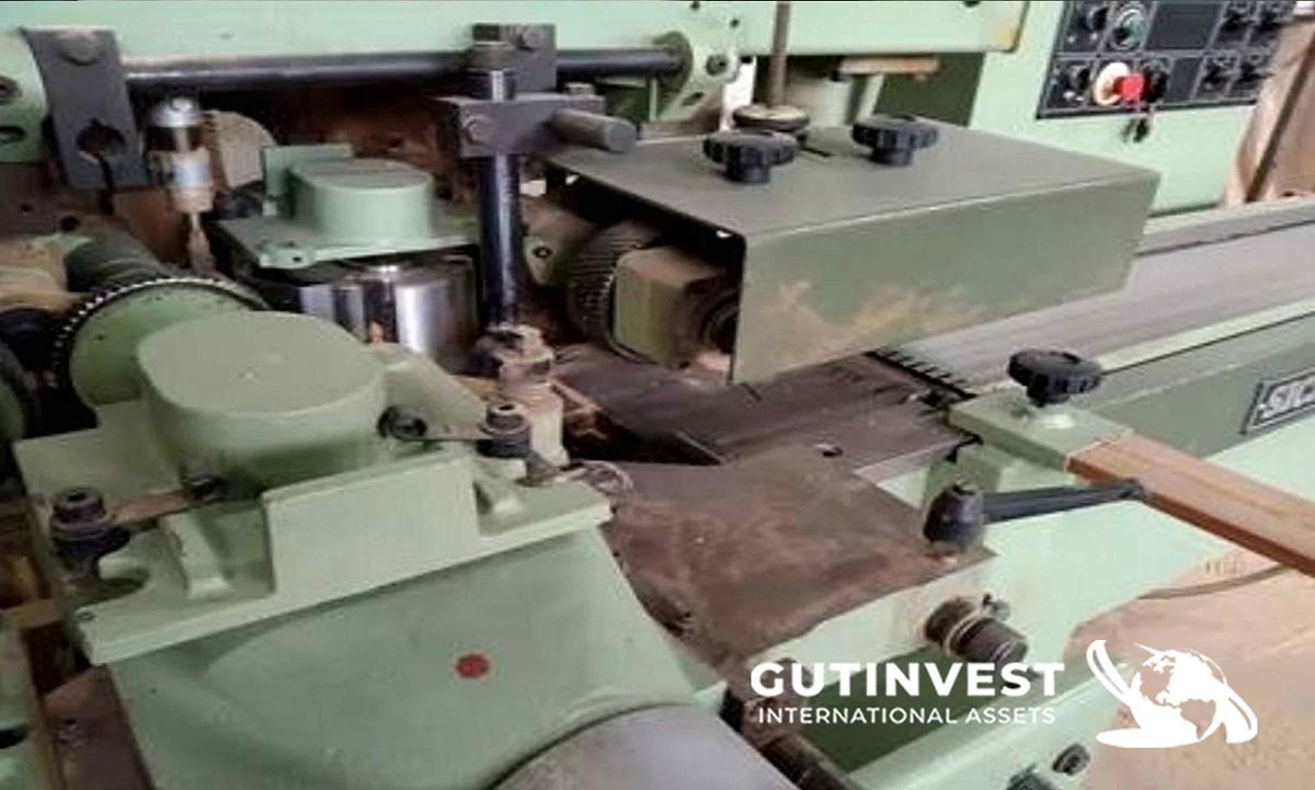 Used 1 - 4-sided moulding machine