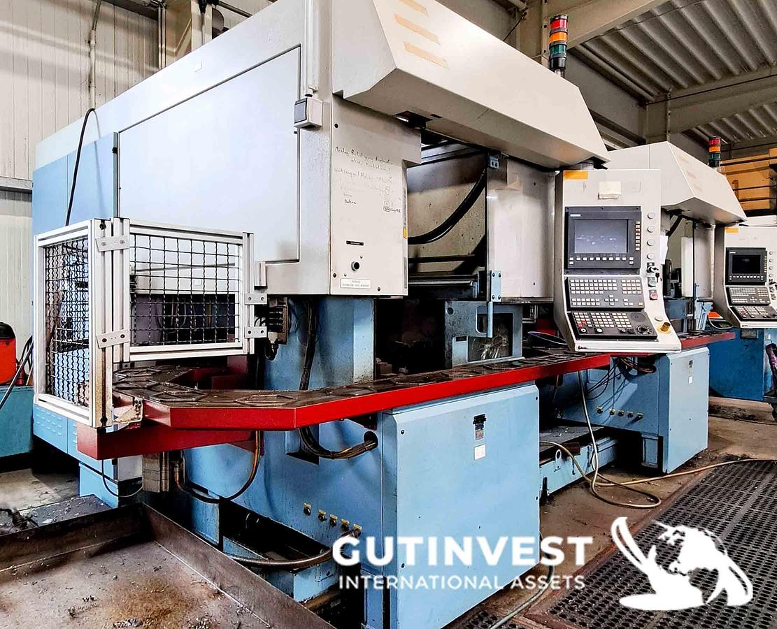 Usado Dos centros de mecanizado CNC