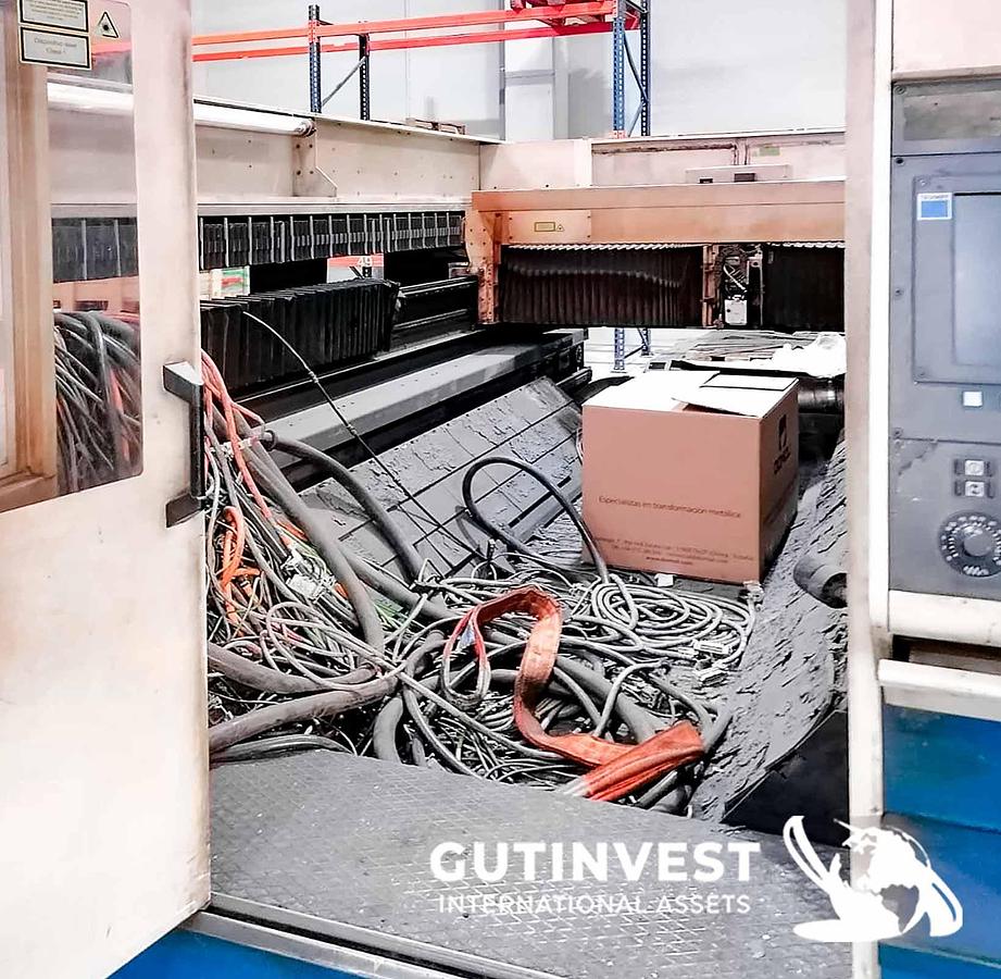 Usado 1 - Máquina de corte por láser CO2 - 4kW