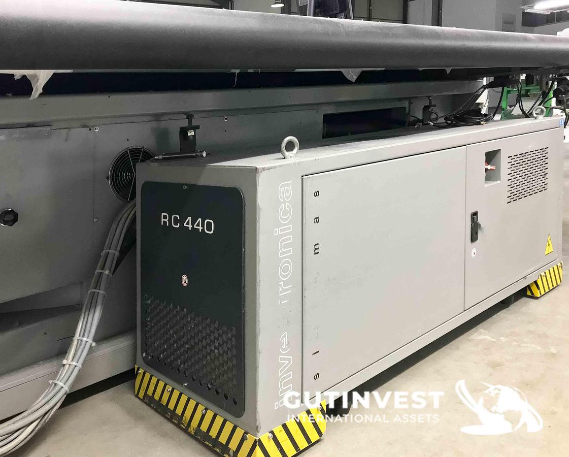 Used 1 - Automatic cutting machine - knitwear