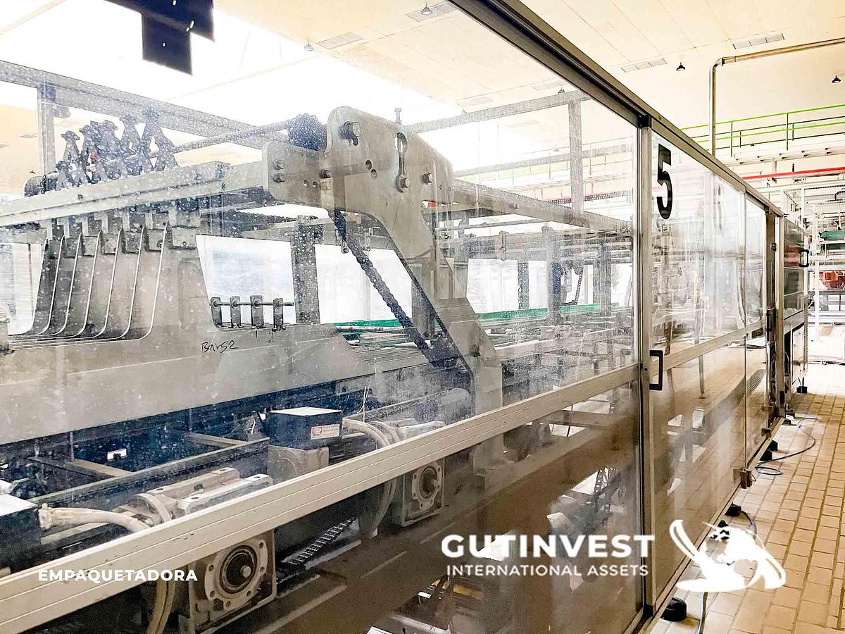 Usado 1 - Linea de envasado en botellas de vidrio 200ml
