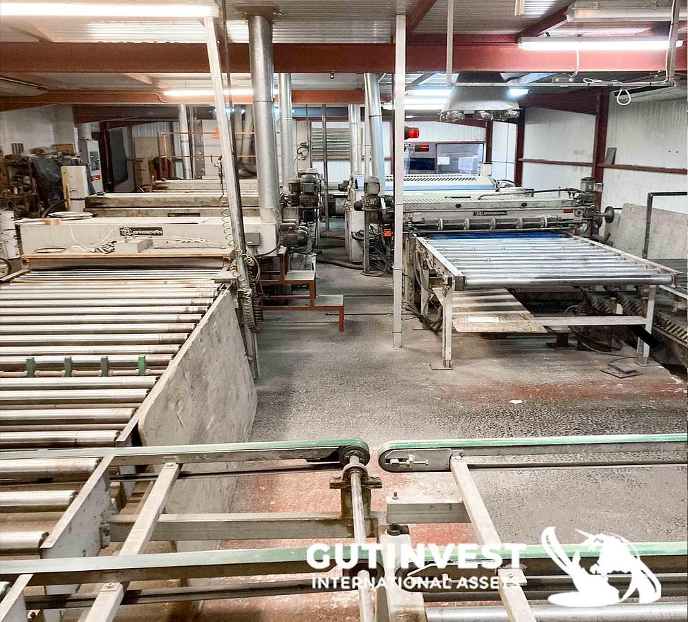 Used 1 - Varnishing line for wood parquet
