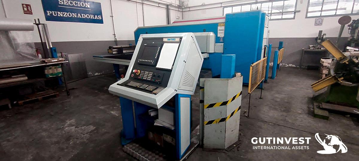 Usado 1 - Punzonadora CNC - 30Tn