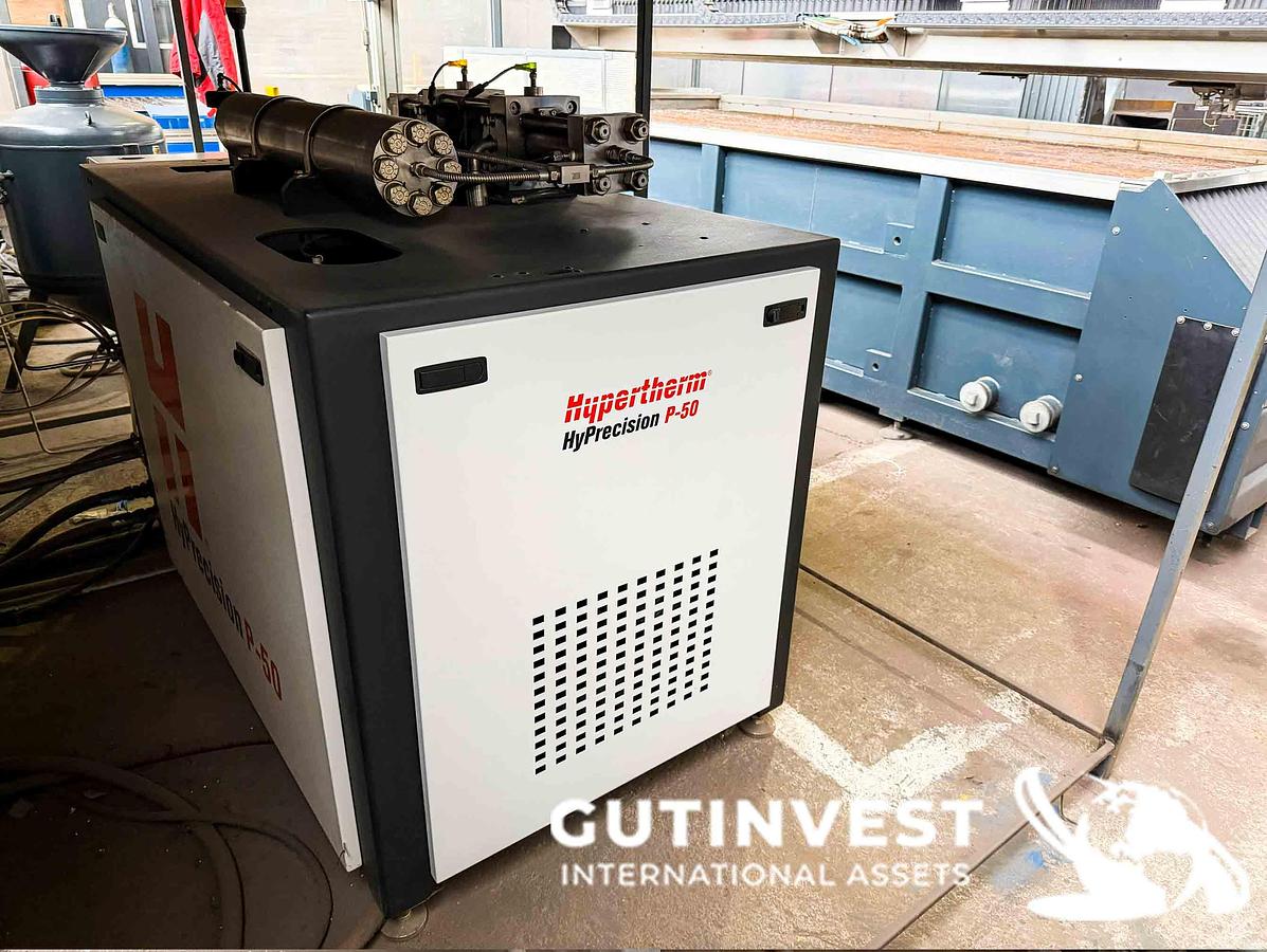 Used Waterjet Cutting Machine - 5 Axes - 3 Cutting Heads