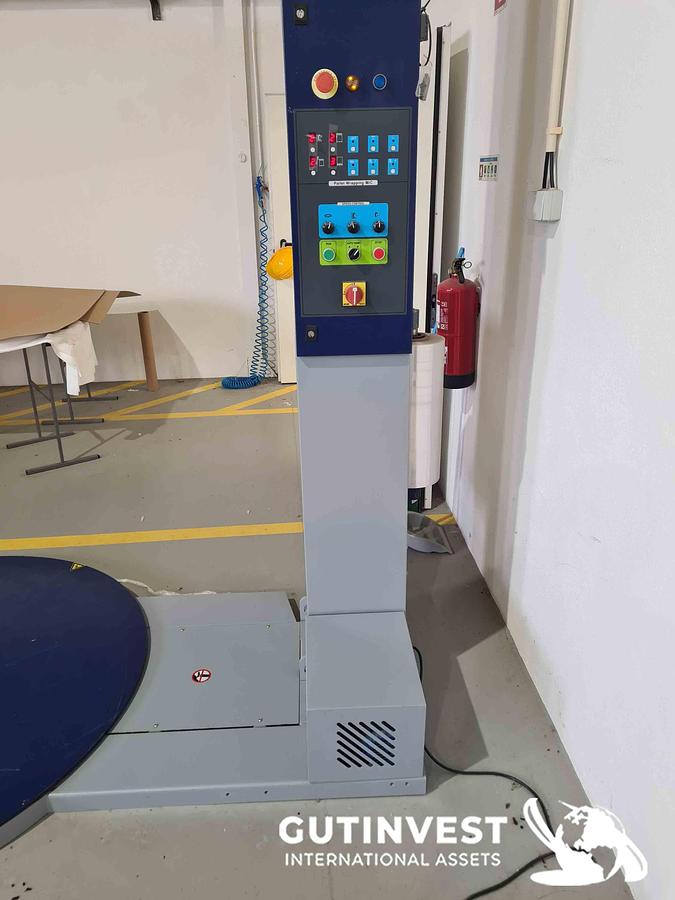 Used 3 - Pallet wrapping machine