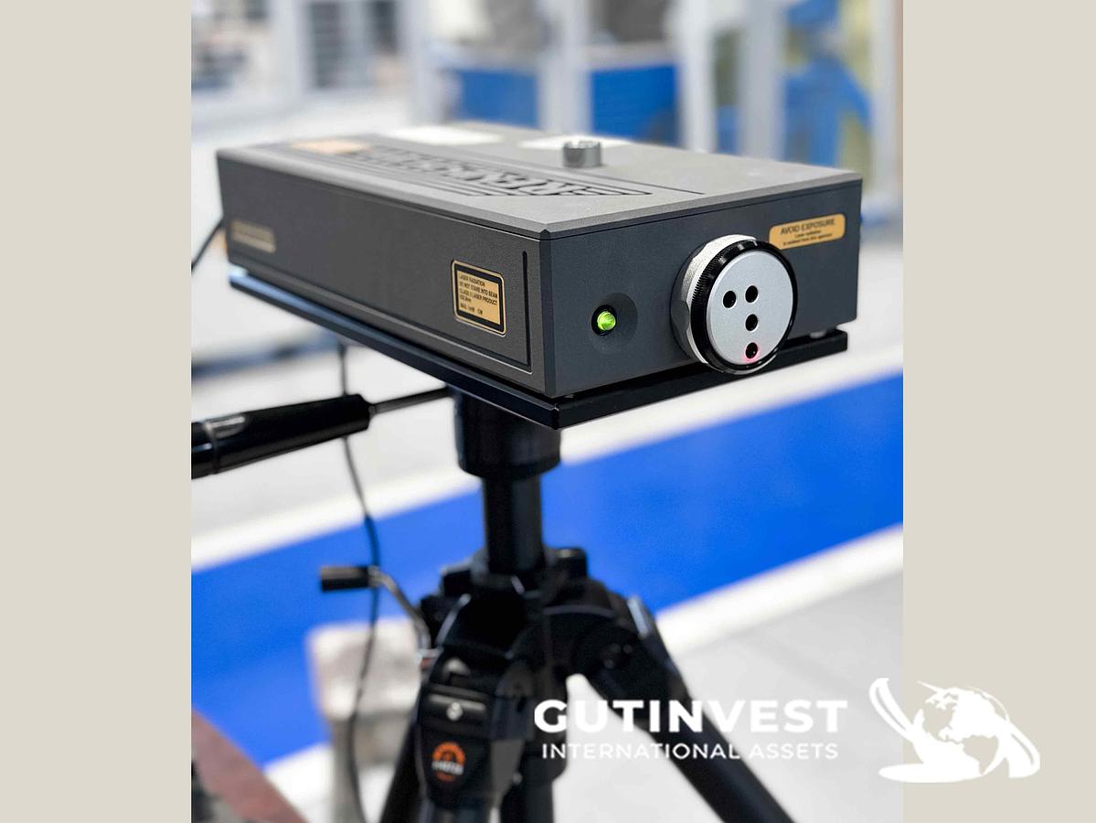 Usado 1 - Equipo de calibración láser con interferómetro