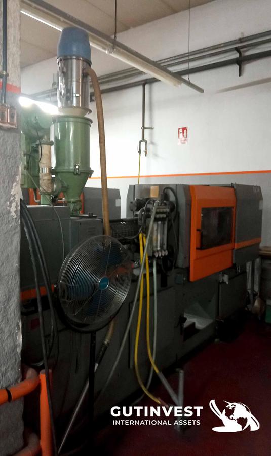 Used 4 - Injection Moulding Machine - 95Tn