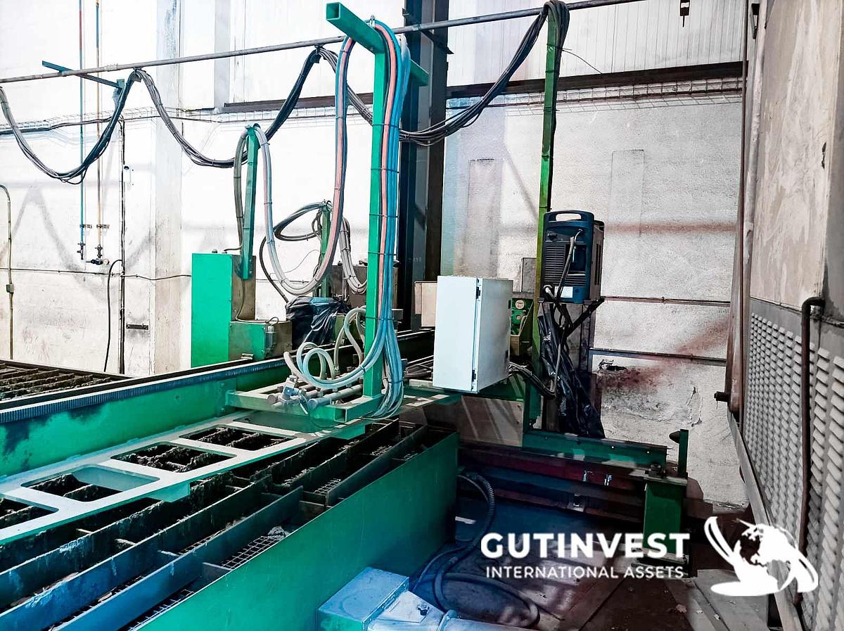 Used 1 - Oxi - plasma cutting machine