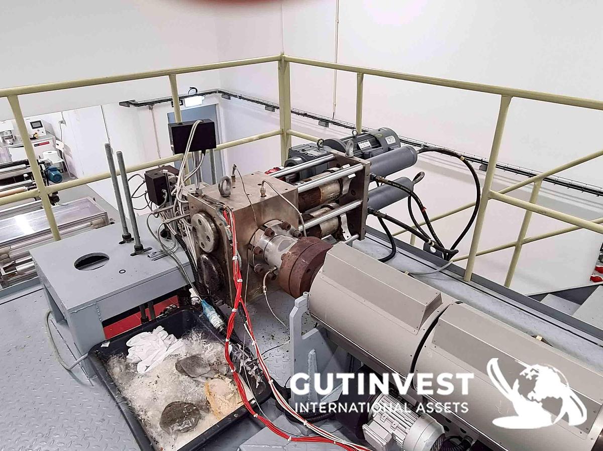 Used 1 - Meltblown extrusion line