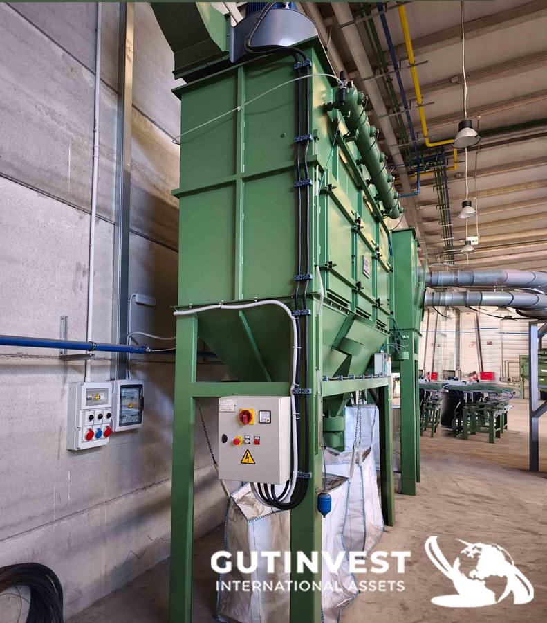 Used 6 - Sanding machine with dust extraction