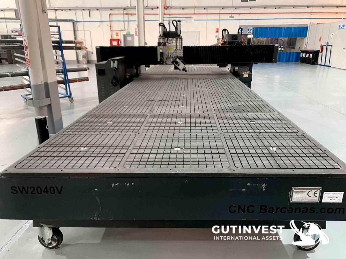 Used 2 - CNC milling machine for carpentry, signage, resins, plastic