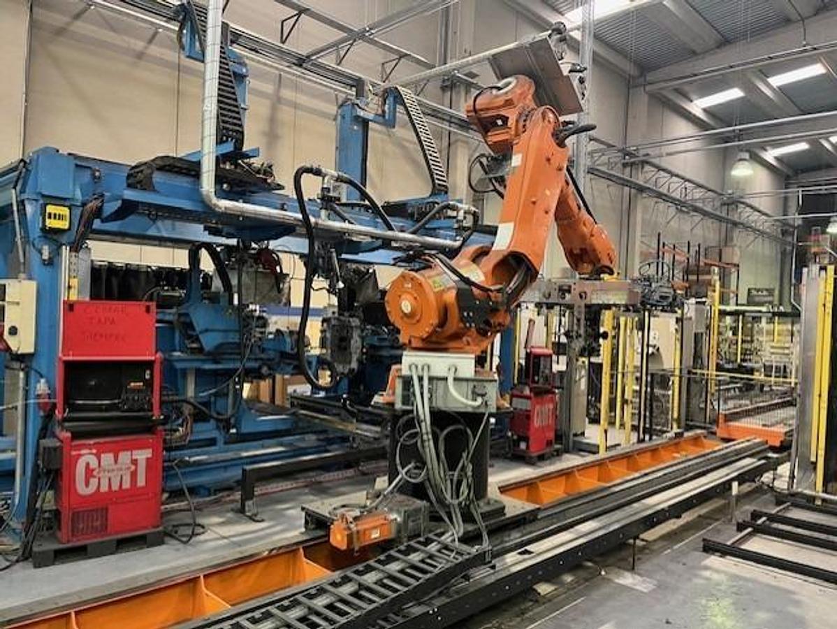 Usado Robot de manipulación con track