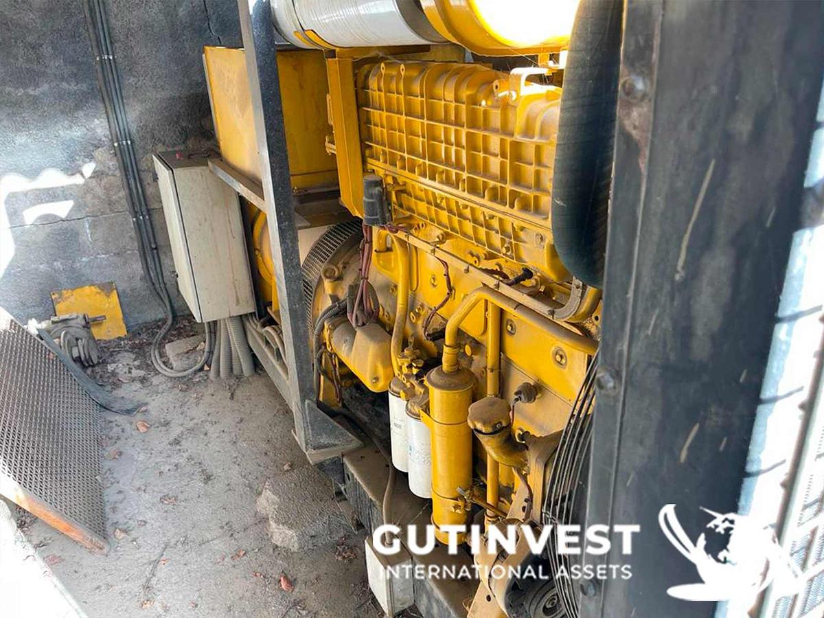 Usado Generador diésel 330Kva