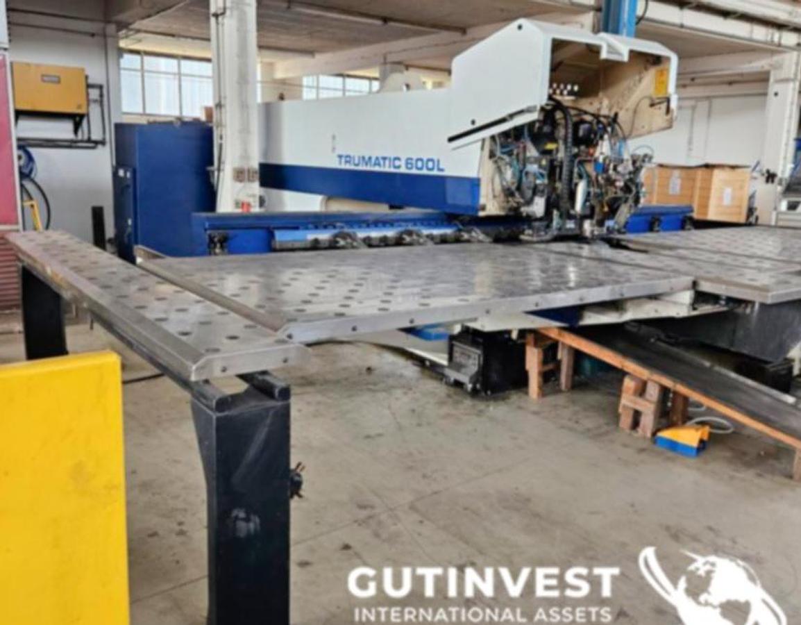 Usado Máquina punzonadora y corte por láser CO2
