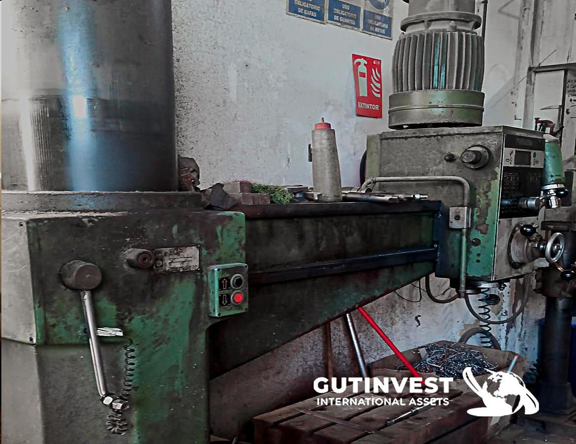Used 2 - Radial drilling machine
