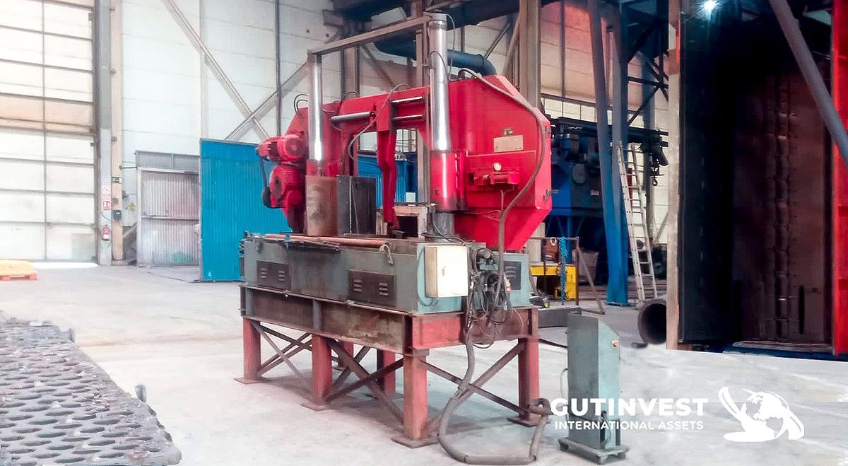 Used 1 - Band sawing machine