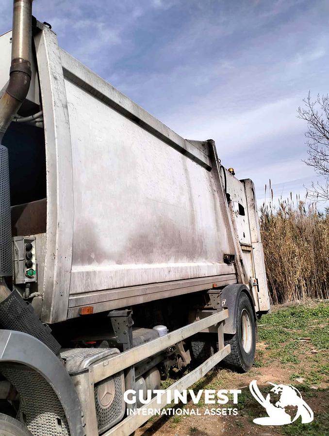 Used 1 - Garbage Truck