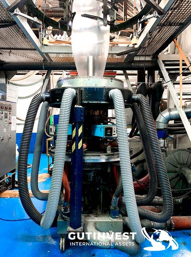 Usado 1 - Línea de extrusión de plástico