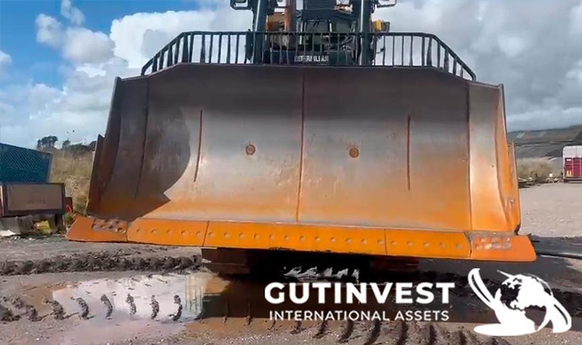 Used BULLDOZER